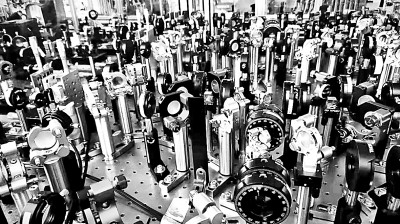 量子計算原型機(jī)“九章三號”實驗裝置示意圖（部分）。圖片由中國科學(xué)技術(shù)大學(xué)提供